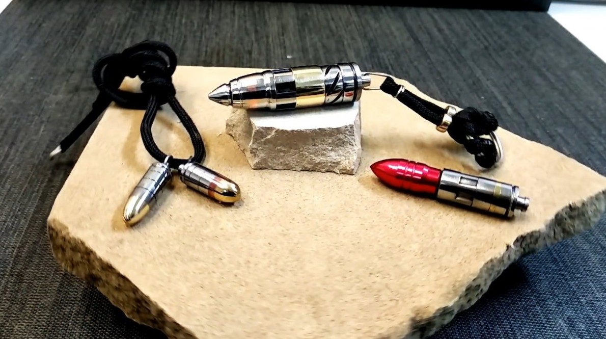 Как из обычных гаек сделать очень крутой брелок без токарного станка