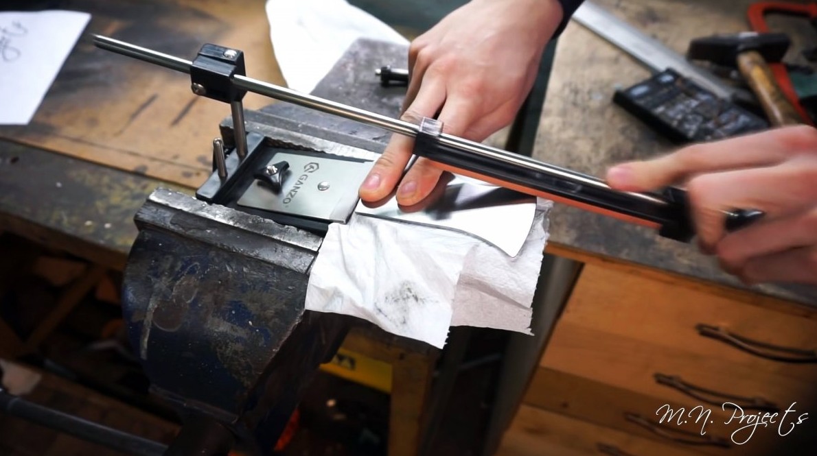 Как из старого диска сделать легкий походный топорик без ковки и термообработки