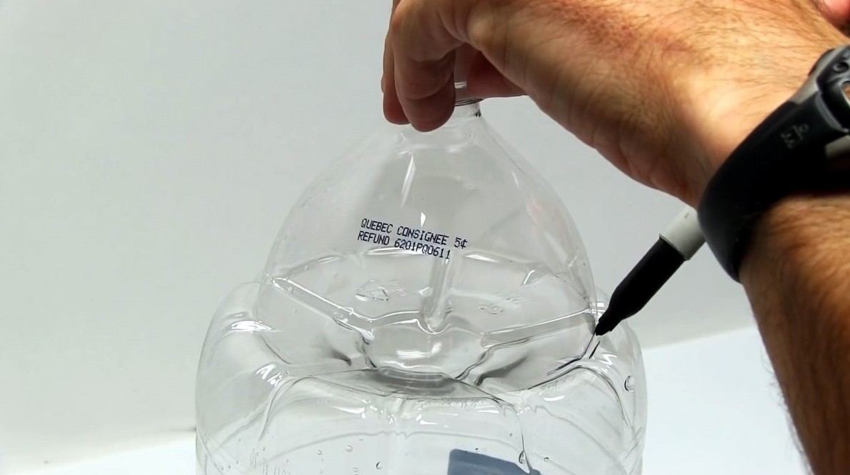 Как сделать уловистую ловушку для рыбы из ПЭТ бутыли