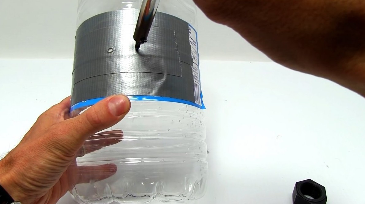 Как сделать уловистую ловушку для рыбы из ПЭТ бутыли