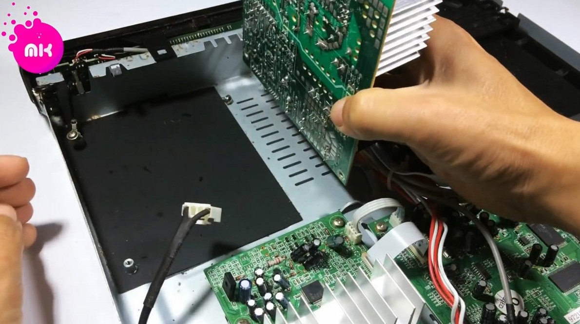 Новая жизнь для старого домашнего кинотеатра