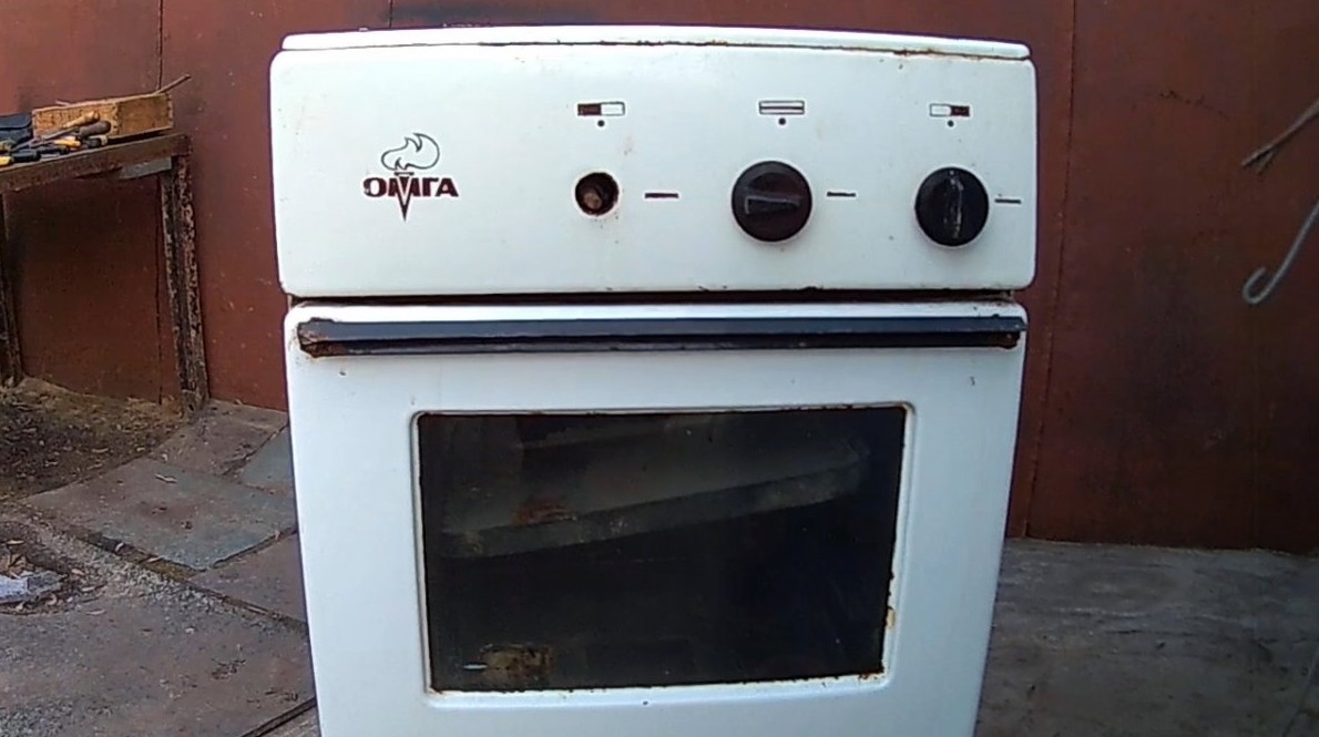 Сколько можно заработать разобрав на металлолом старую газовую плиту