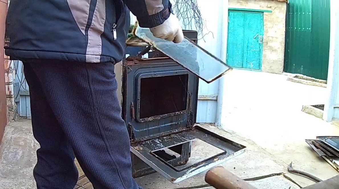 Сколько можно заработать разобрав на металлолом старую газовую плиту