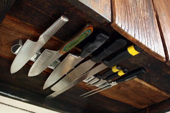 19 идей для маленькой и тесной кухни, которые нужно взять на вооружение - «Своими руками»
