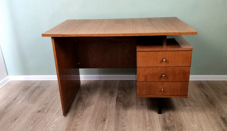 Стильное преображение старого советского стола. Новая дизайнерская мебель без больших трат - «Мебель»