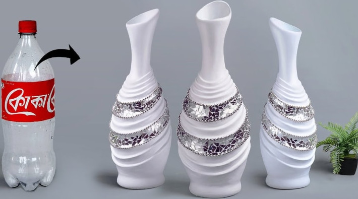 Красивая ваза, которая выглядит как керамическая: а ведь это просто пластиковая бутылка - «Своими руками»